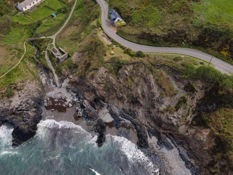 Cliff-Top Cottage On Coast Path W/Panoramic Views Trevine エクステリア 写真