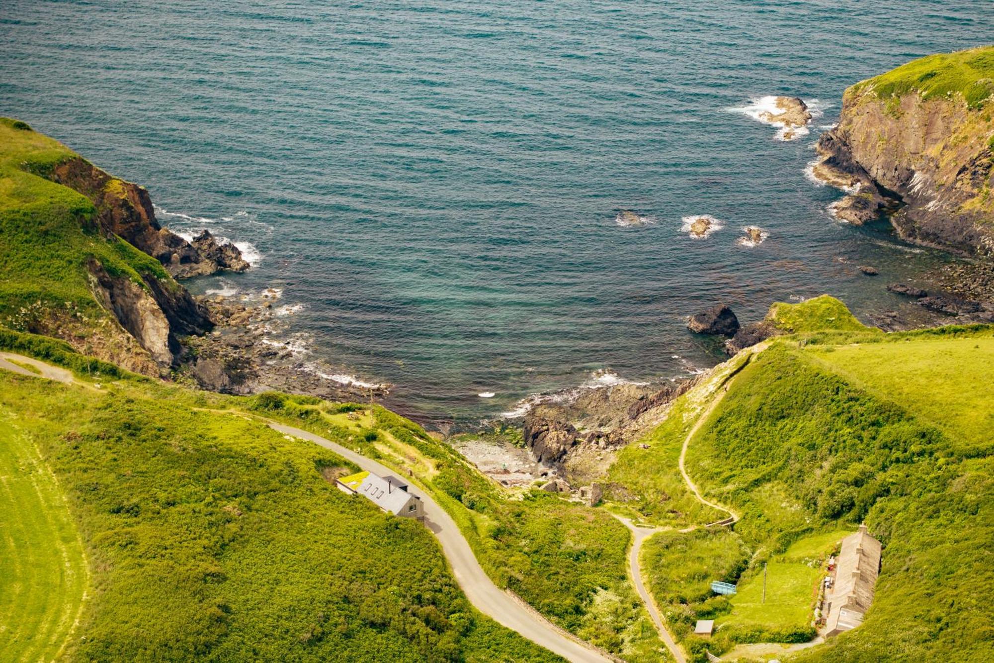 Cliff-Top Cottage On Coast Path W/Panoramic Views Trevine エクステリア 写真