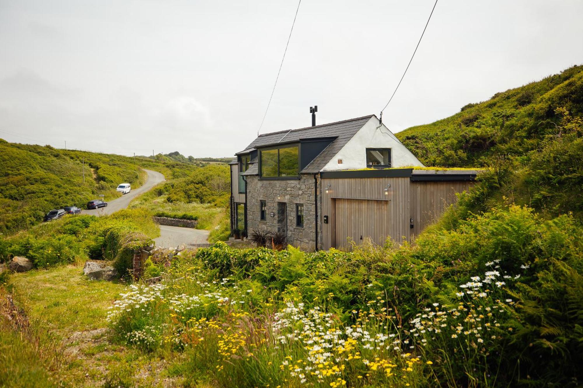 Cliff-Top Cottage On Coast Path W/Panoramic Views Trevine エクステリア 写真